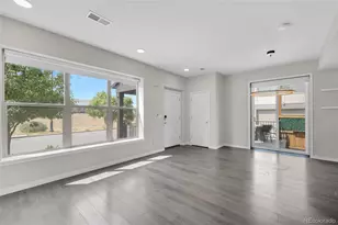 9811 E 56th Pl, Denver, CO 80238 - Photo 35