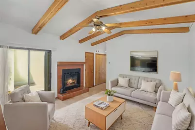 18624 E Saratoga Place, Aurora, CO 80015 - Photo 7