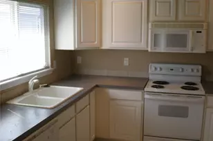 1730 S Helena St, Aurora, CO 80017 - Photo 1