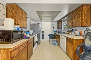8111 Chase Dr, Arvada, CO 80003 - Photo 5