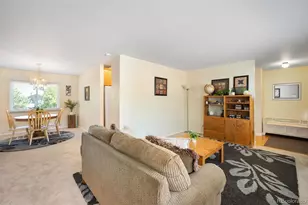 2220 S Beech Ct, Denver, CO 80228 - Photo 5