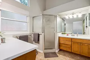 2242 S Moline Ct, Aurora, CO 80014 - Photo 13