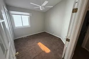 2242 S Moline Ct, Aurora, CO 80014 - Photo 17