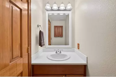5849 S Danube Circle, Aurora, CO 80015 - Photo 17