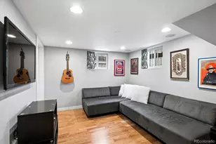 945 Adams St, Denver, CO 80206 - Photo 25