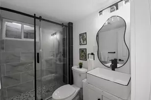 3227 S Grape St, Denver, CO 80222 - Photo 17