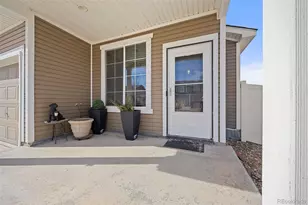 5541 Killarney Ct, Denver, CO 80249 - Photo 3