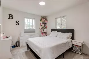 705 Newark St, Aurora, CO 80010 - Photo 11