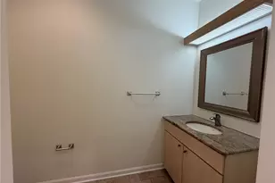 225 S Monroe St, Denver, CO 80209 - Photo 7