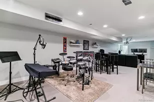 2428 Clarkson St, Denver, CO 80205 - Photo 31