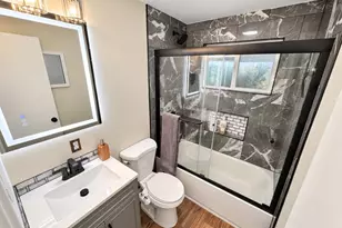 4055 S Hazel Ct, Englewood, CO 80110 - Photo 9