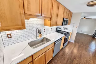 4055 S Hazel Ct, Englewood, CO 80110 - Photo 3