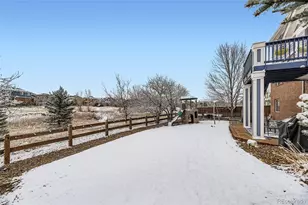 4852 S Fultondale Way, Aurora, CO 80016 - Photo 27