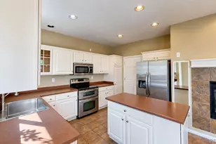 10599 Atwood Cir, Highlands Ranch, CO 80130 - Photo 13
