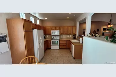 13734 W 61st Circle, Arvada, CO 80004 - Photo 9