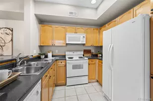 8422 S Upham Way, Littleton, CO 80128 - Photo 5