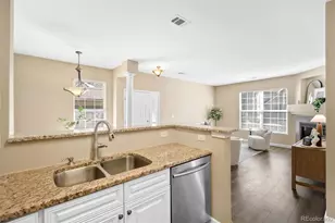 4054 S Crystal Cir, Aurora, CO 80014 - Photo 5