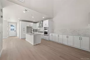 7361 Goldbloom Ln, Littleton, CO 80125 - Photo 9