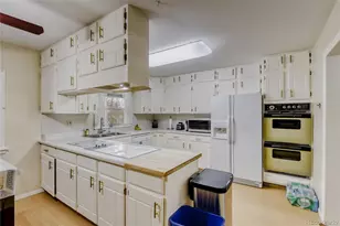 1620 S Perry St, Denver, CO 80219 - Photo 11