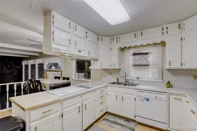 1620 S Perry Street, Denver, CO 80219 - Photo 9