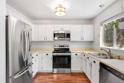 9352 Balsam Court, Highlands Ranch, CO 80126 - Photo 7