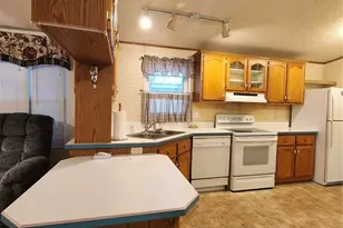 831 17th Ave, Longmont, CO 80501 - Photo 5