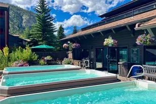 570 Bills Ranch Rd, Frisco, CO 80443 - Photo 15