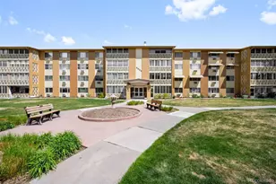9655 E Center Ave, Denver, CO 80247 - Photo 17