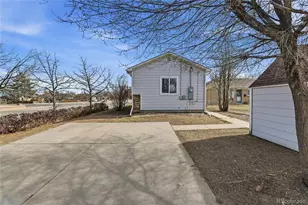 3099 Elm St, Denver, CO 80207 - Photo 27