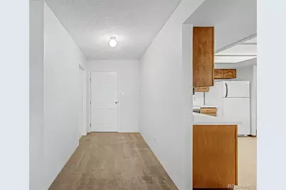 2868 S Heather Gardens Way #210, Aurora, CO 80014 - Photo 5