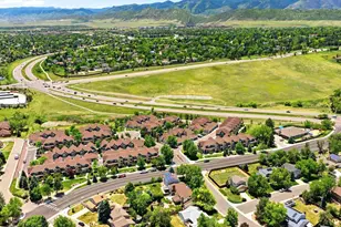 9773 W Hinsdale Ln, Littleton, CO 80128 - Photo 43