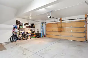 9773 W Hinsdale Ln, Littleton, CO 80128 - Photo 35