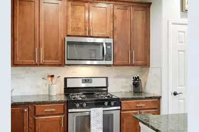 9773 W Hinsdale Lane, Littleton, CO 80128 - Photo 11