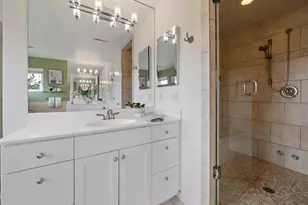 2490 S Holly Pl, Denver, CO 80222 - Photo 35