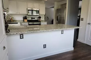 21924 E Lake Ave, Aurora, CO 80015 - Photo 9
