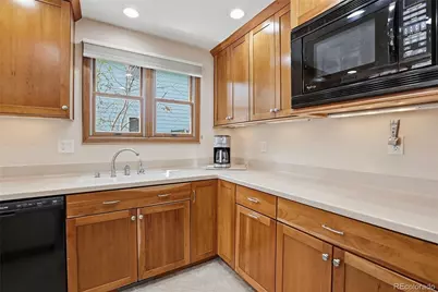 10982 W Oregon Place, Lakewood, CO 80232 - Photo 9