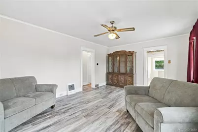 2824 S Logan Street, Englewood, CO 80113 - Photo 7