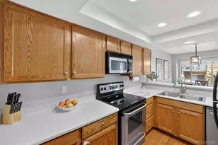 4140 S Evanston Cir, Aurora, CO 80014 - Photo 13