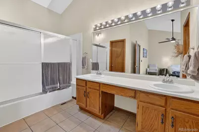 4140 S Evanston Circle #E, Aurora, CO 80014 - Photo 21