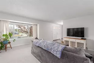 5199 S Yampa Cir, Centennial, CO 80015 - Photo 7