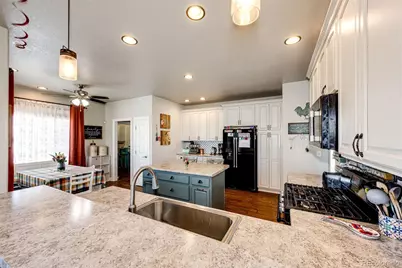 59466 E Commanche Way, Strasburg, CO 80136 - Photo 9