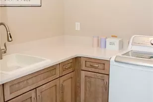 7936 S Jamestown Ct, Aurora, CO 80016 - Photo 41