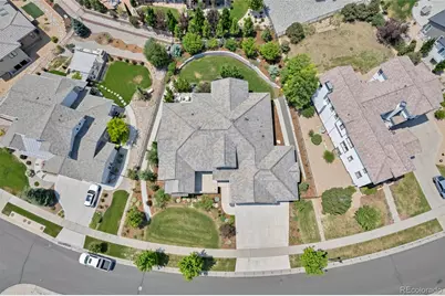 27041 E Long Circle, Aurora, CO 80016 - Photo 49