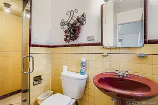 3045 N Monaco Pkwy, Denver, CO 80207 - Photo 11