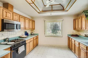 3045 N Monaco Pkwy, Denver, CO 80207 - Photo 9