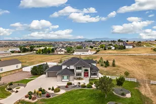 15935 Ulster St, Brighton, CO 80602 - Photo 3