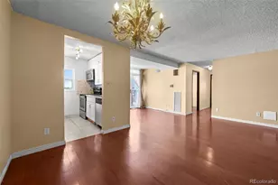 2 Adams St, Denver, CO 80206 - Photo 11