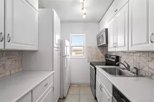 2 Adams St, Denver, CO 80206 - Photo 13