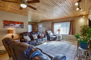 693 E Ave, Limon, CO 80828 - Photo 5