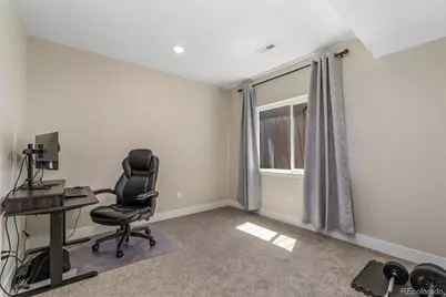 23933 E 39th Avenue, Aurora, CO 80019 - Photo 17